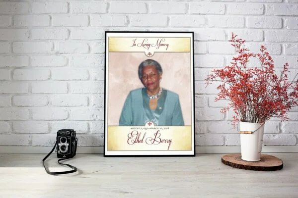 Small Memorial Photo Portrait: Timeless Collection - Image 3